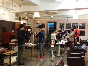 亀有の美容室プライドライズ・・勉強会