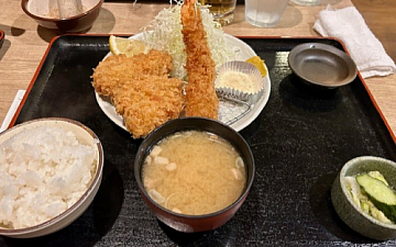 とんかつ/亀有美容室PRIDE.RISE