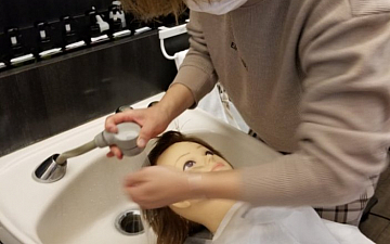 仲宗根君のシャンプー練習/亀有の美容室PRIDE.RISE